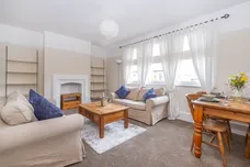Brightwell Crescent London SW17 photo 4