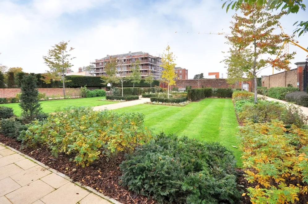 Holford Way London SW15 photo 11