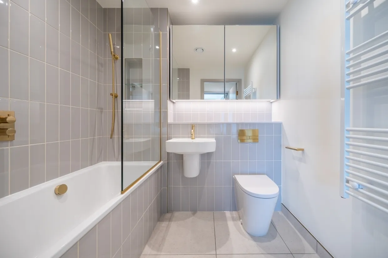 The Eades, 11 Selborne Road London E17 photo 6