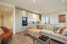 Aviator Drive London NW2 photo 3