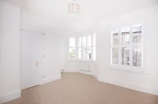 Allfarthing Lane London SW18 photo 7