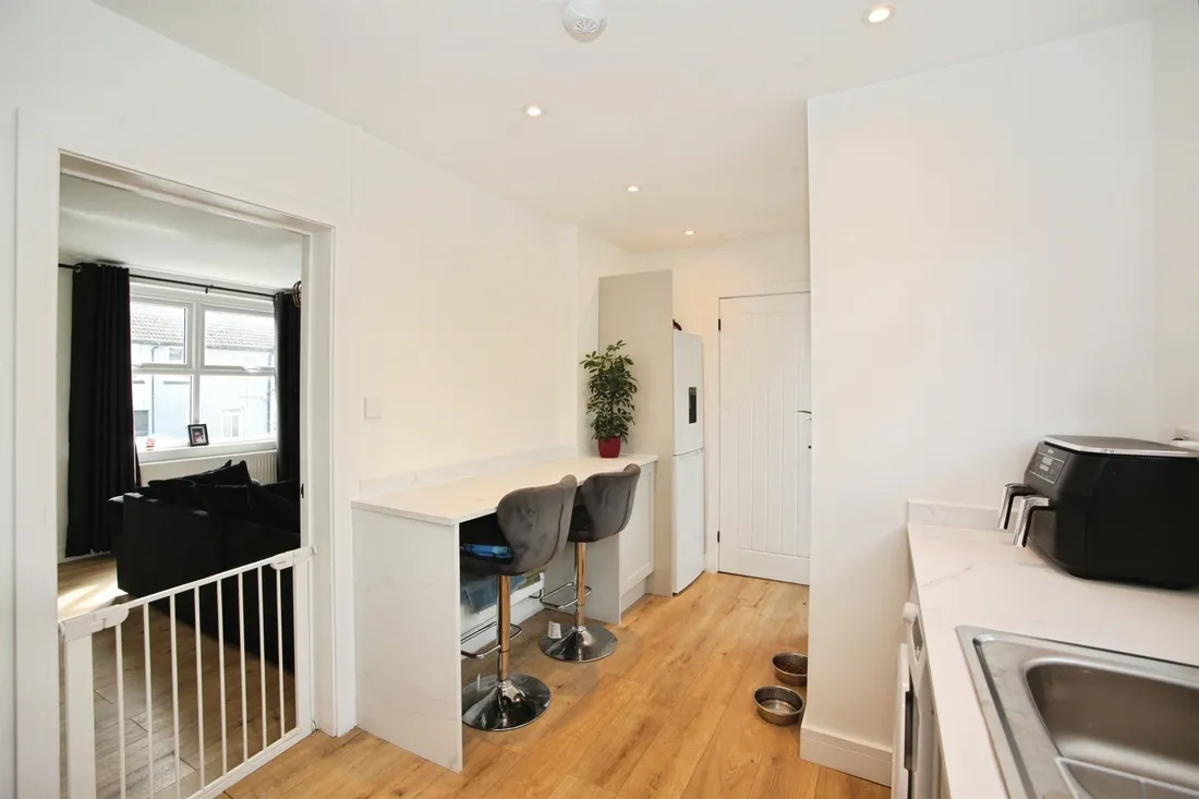 Property photo 14