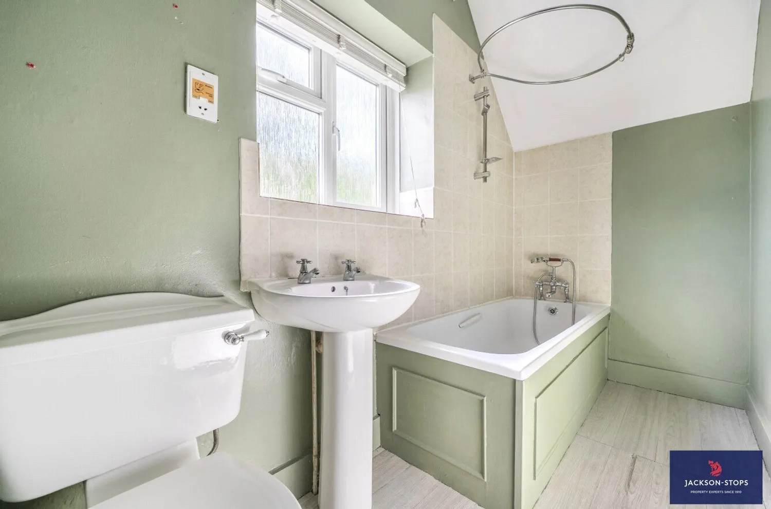 Bloomsbury Close, Woburn, MK17 photo 12