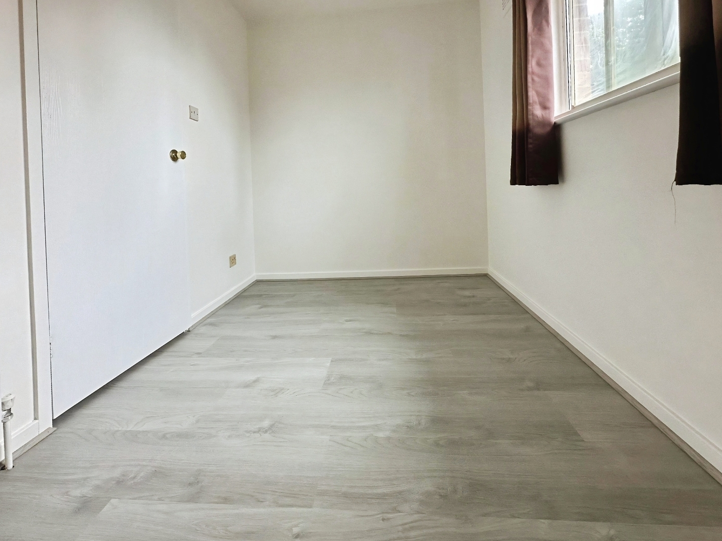 Frogmore Close, Slough Image 8