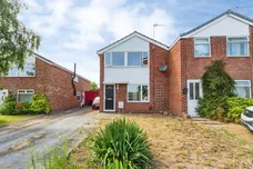 Deansfield Way, Elton, Chester