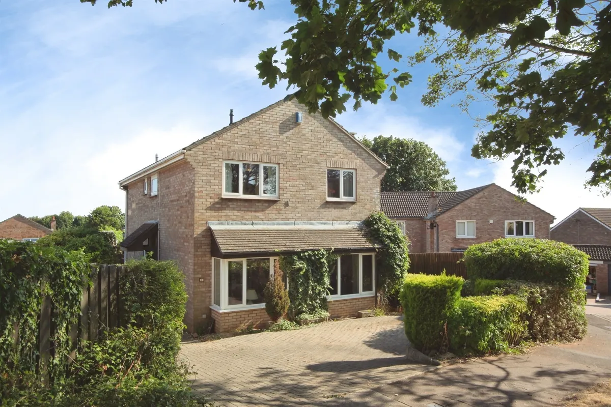 Lynton Close, Sully, Penarth