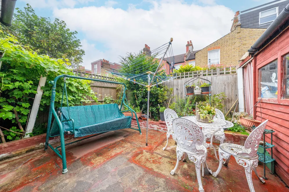 Hillbrook Road, London, SW17 photo 4