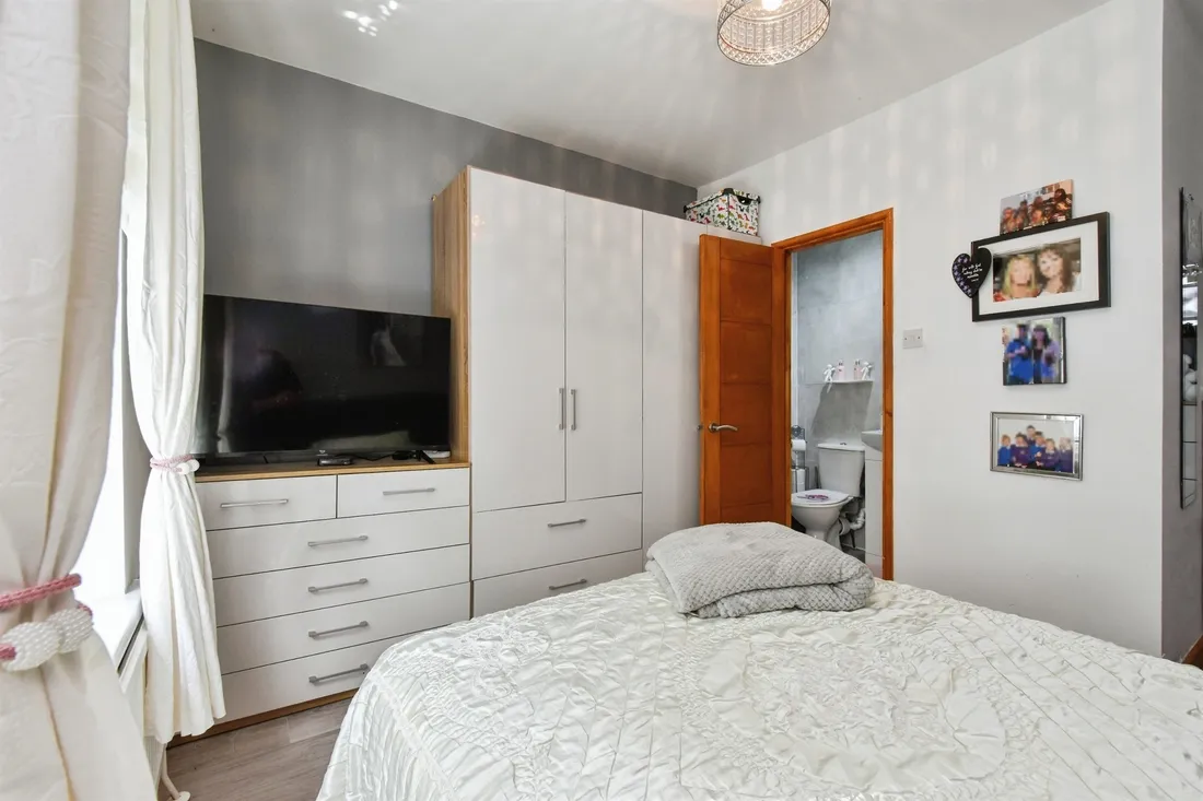 Property photo 34