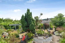 Hemp Gardens, Minehead