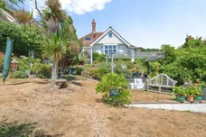 Hemp Gardens, Minehead
