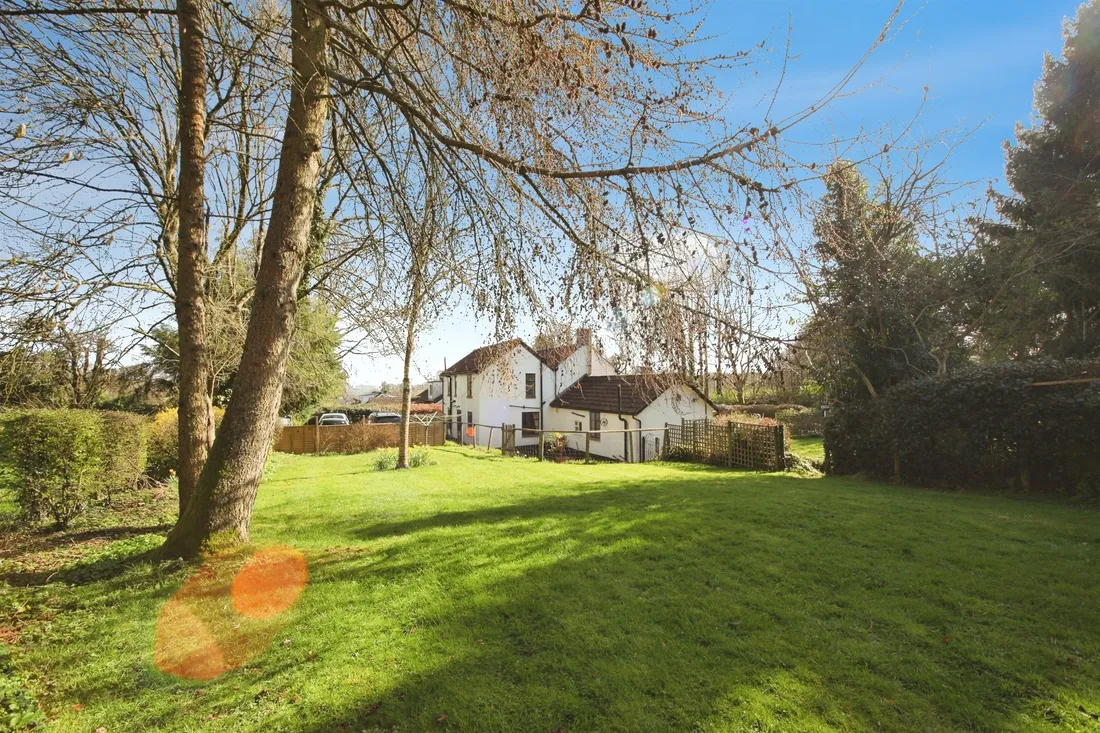 Property photo 33