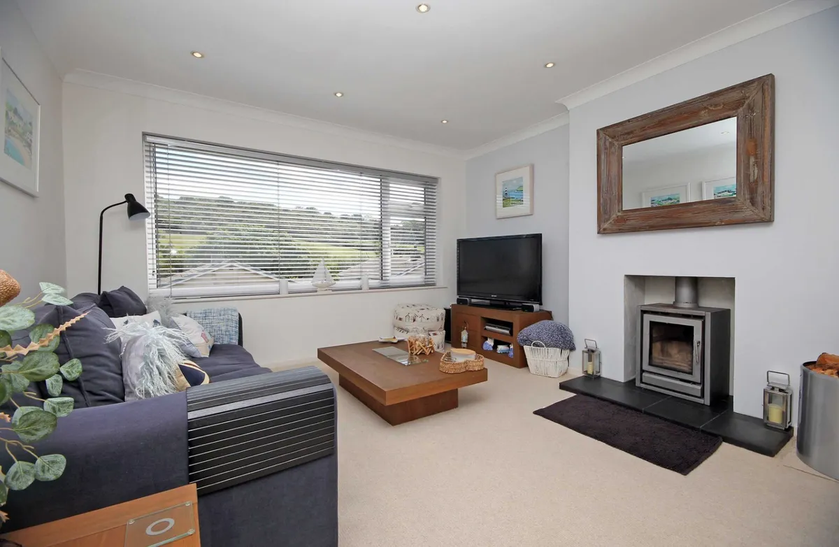 Lon Conwy, Benllech, Tyn-y-Gongl, Isle of Anglesey, LL74