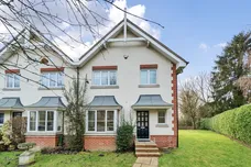 Amerden Lakes Maidenhead SL6 photo 1
