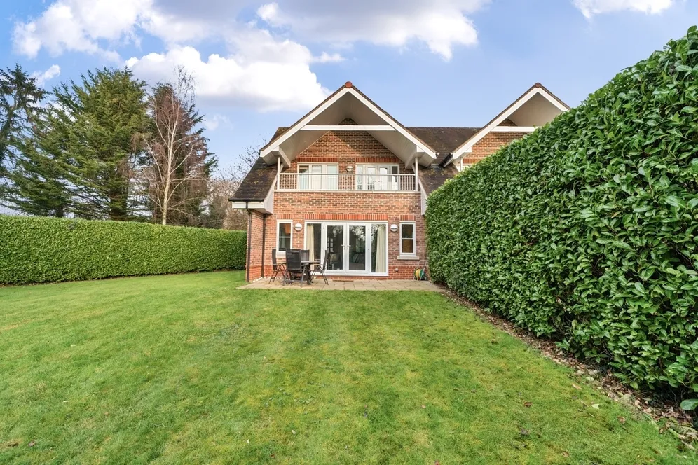 Amerden Lakes Maidenhead SL6 photo 2