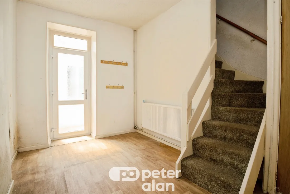 Property photo 28