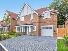 Chipstead Way, Woodmansterne photo