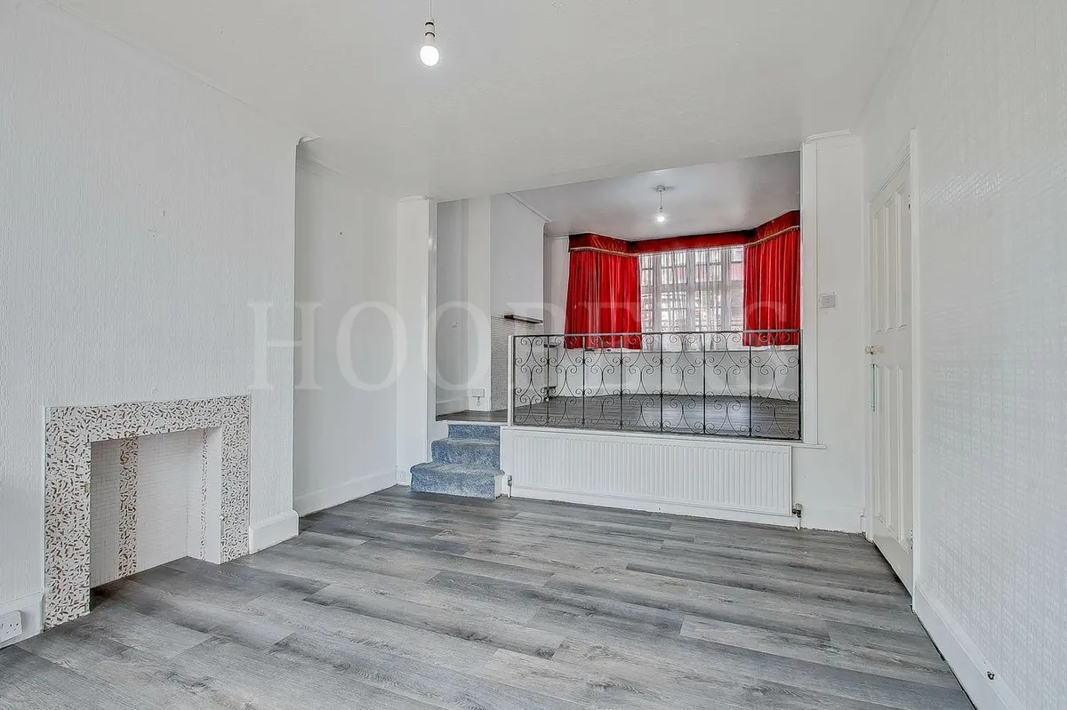 Dollis Hill Lane, London, NW2