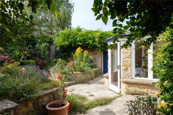 Hound Street, Sherborne, DT9 photo 9