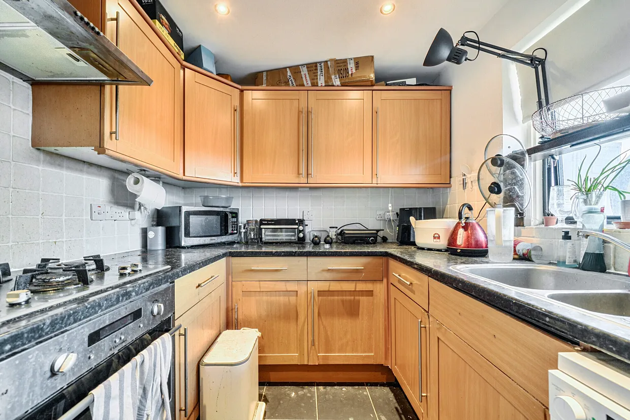 Horseshoe Close, London, E14 photo 5