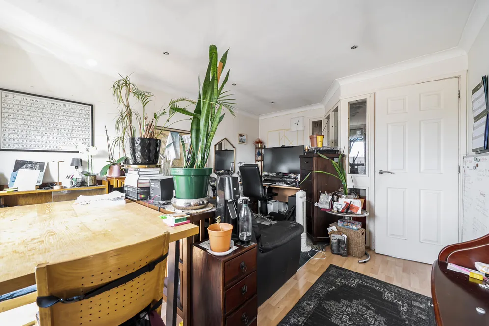 Horseshoe Close, London, E14 photo 10