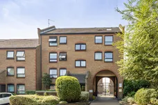 Horseshoe Close, London, E14 photo 14