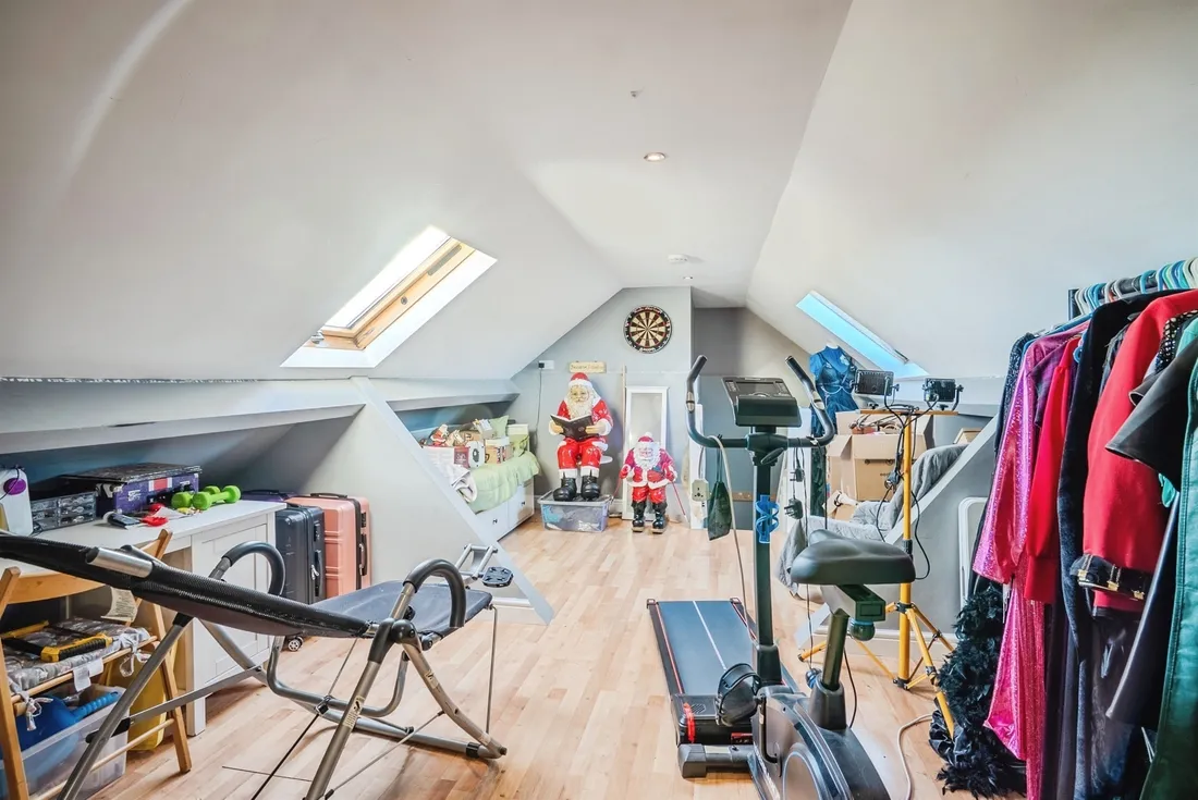 Property photo 32