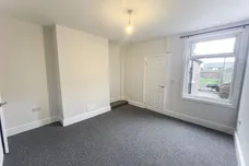 Kenneth Street, LINCOLN