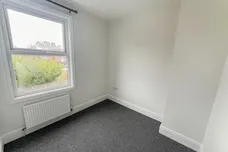 Kenneth Street, LINCOLN