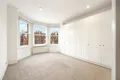 Walm Lane, Mapesbury, London, NW2 — photo 1