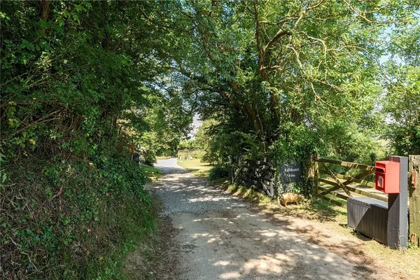 Colan, Newquay, TR8 photo 6