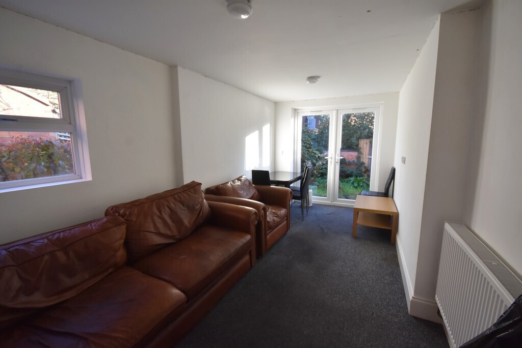 Room 5 of 5, Gresham Street, Coventry, CV2 4EU Image 2
