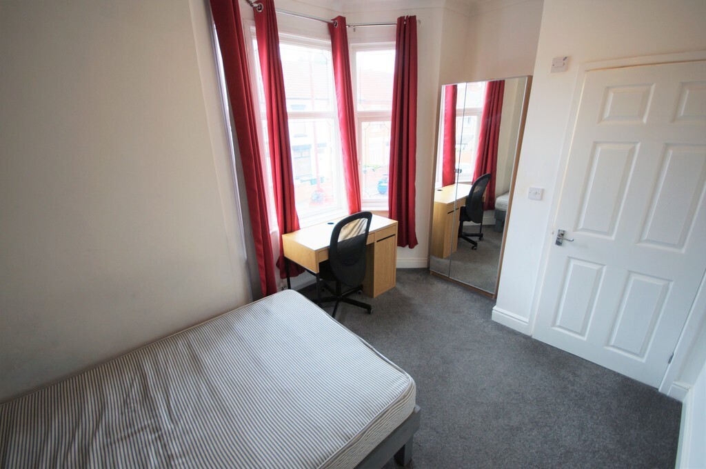 Room 5 of 5, Gresham Street, Coventry, CV2 4EU Image 3
