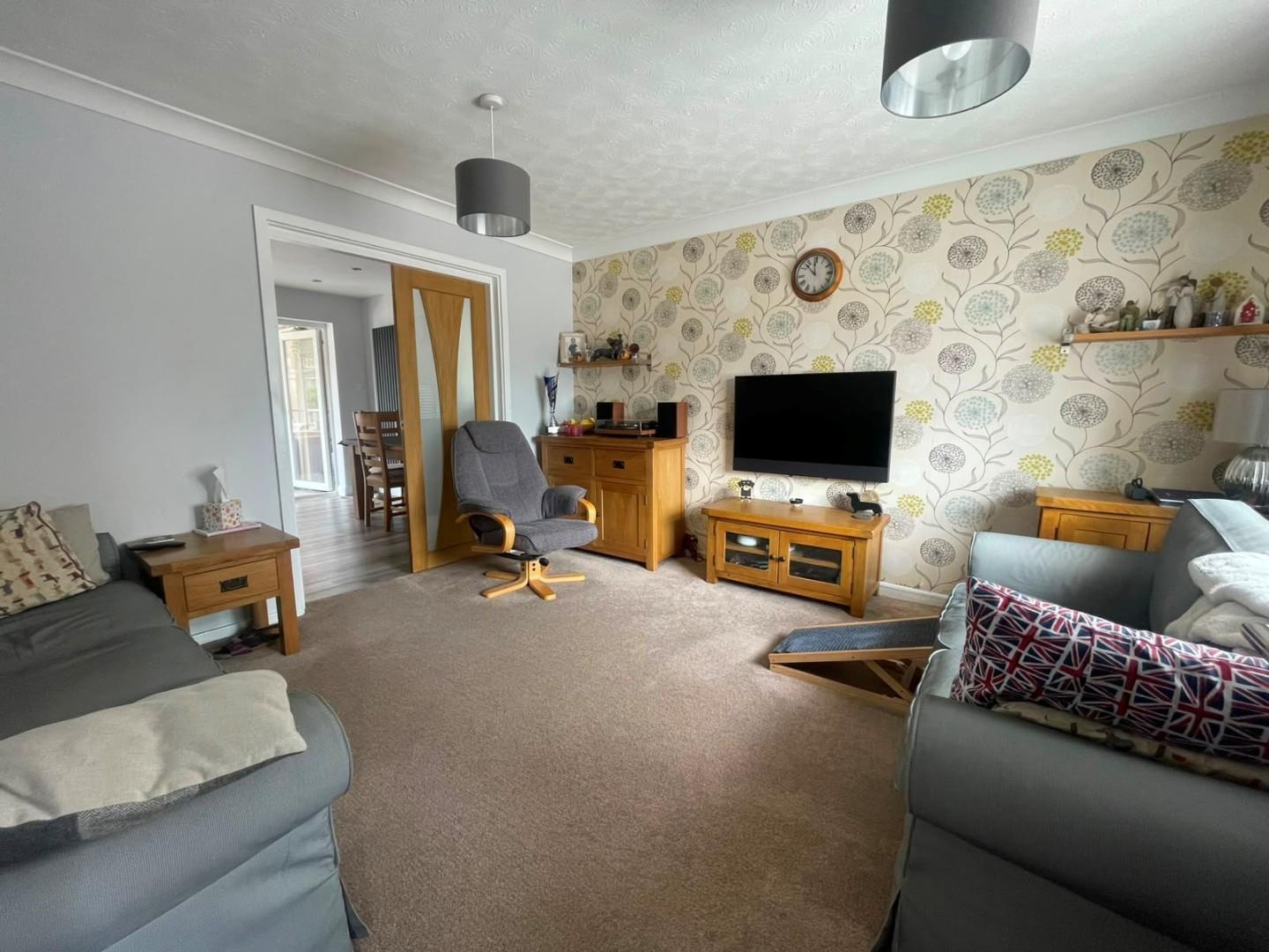 Tate Grove, Hardingstone, Northampton Image 3