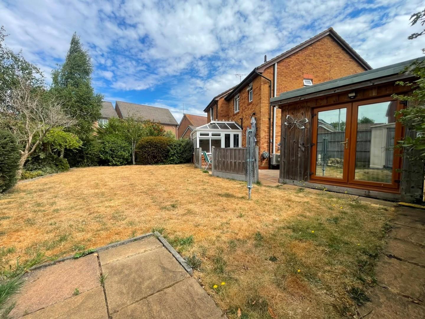 Tate Grove, Hardingstone, Northampton Image 5