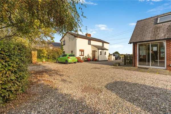 Parkside, Nr Rossett, LL12 photo 15