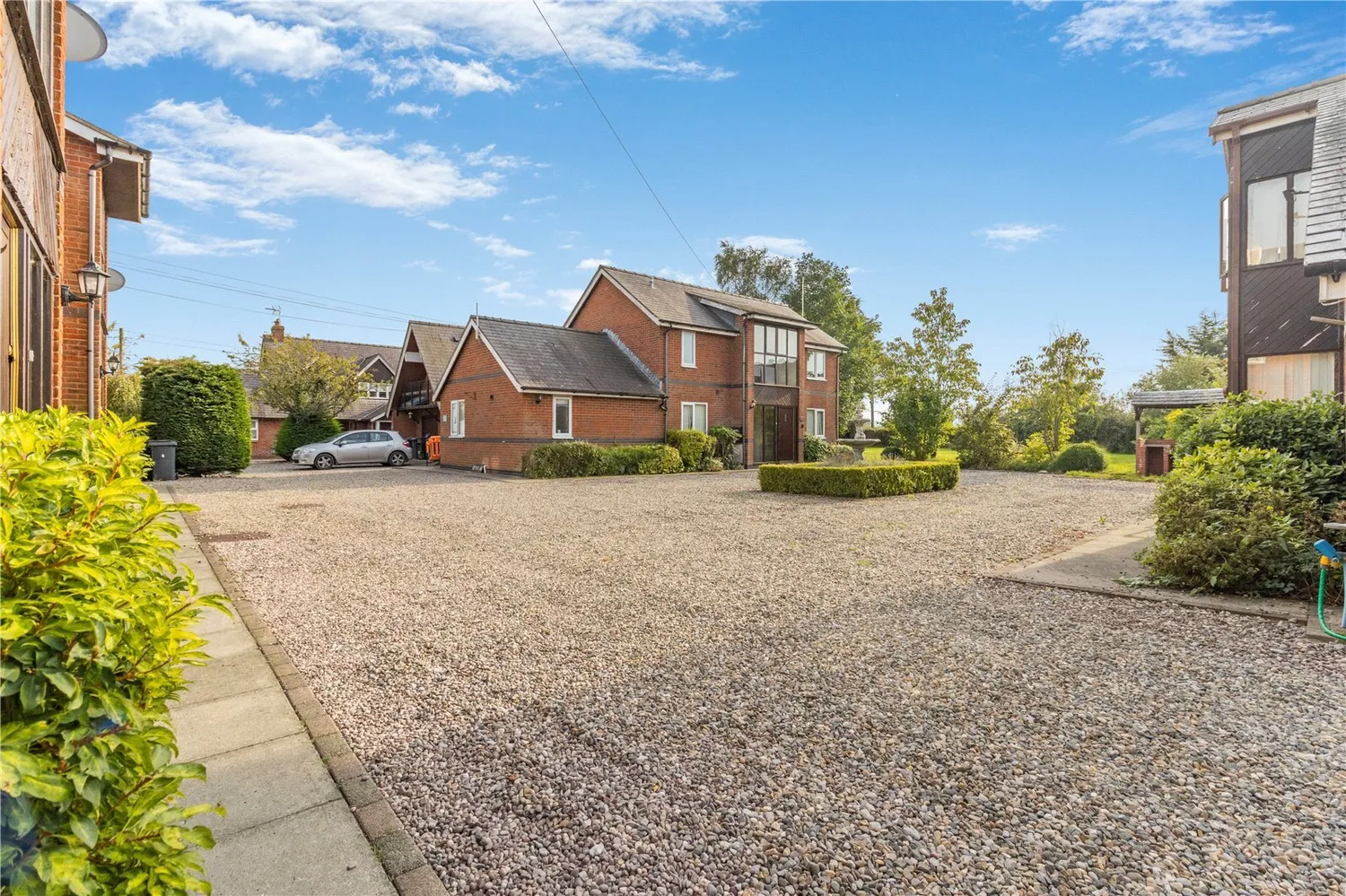 Parkside, Nr Rossett, LL12 photo 14