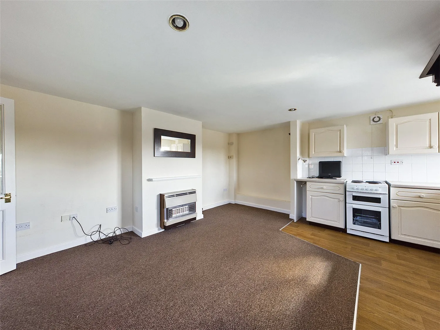 Parkside, Nr Rossett, LL12 photo 16