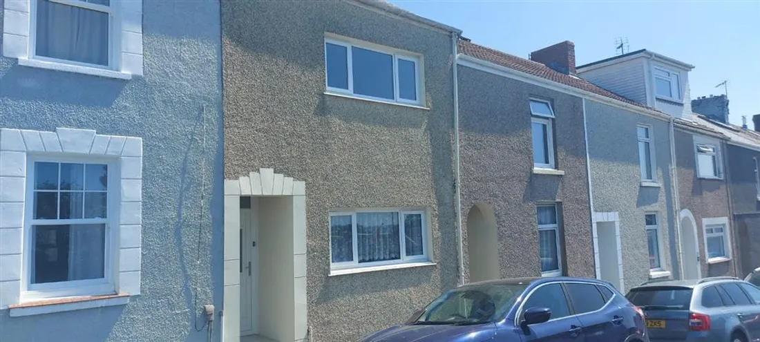 Property photo 1