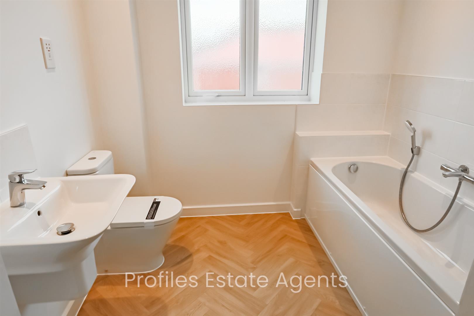 Starling Close, Hinckley Image 22
