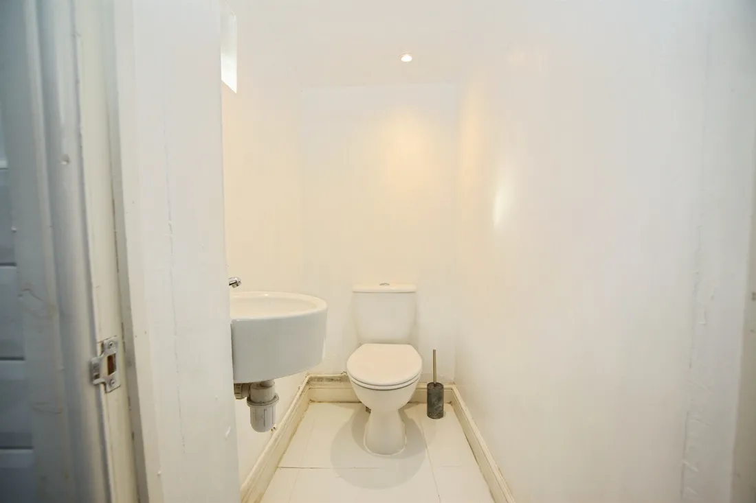 Property photo 24