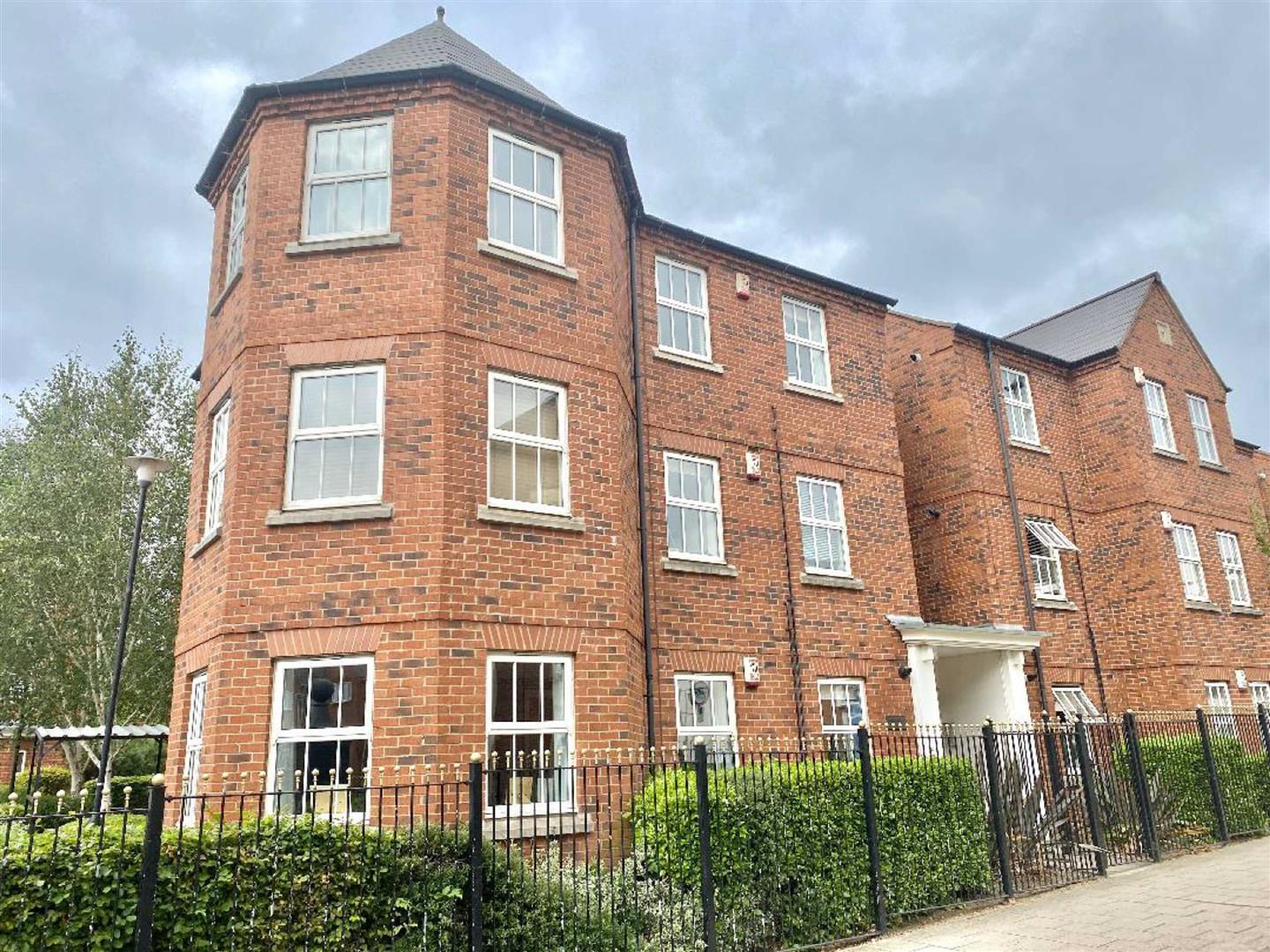 Praetor House, Upper Bond Street, Hinckley Image 1