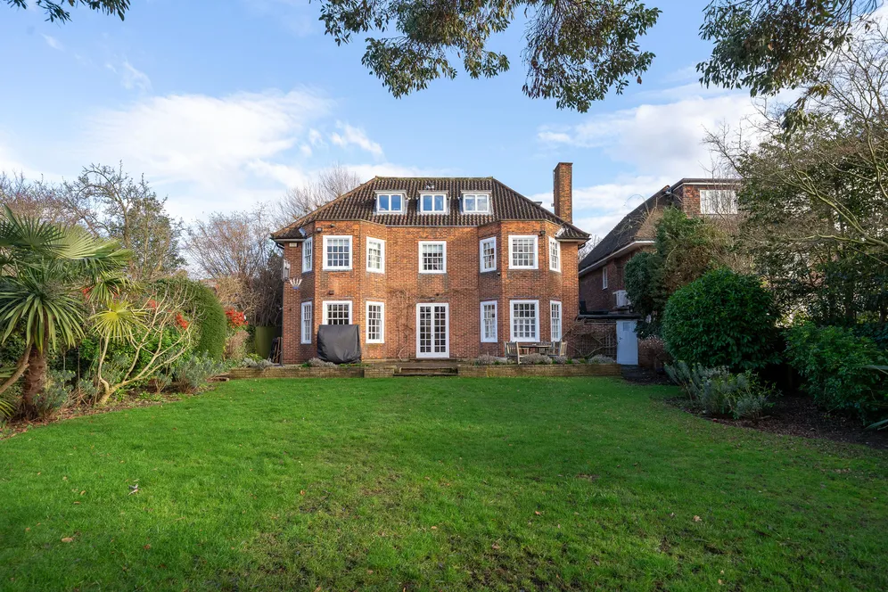 Edgehill Road, Ealing, W13 photo 10