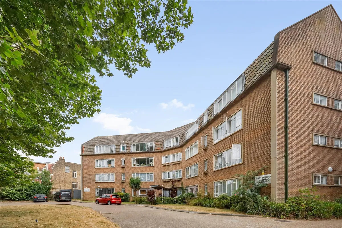 Willesden Lane, London NW6