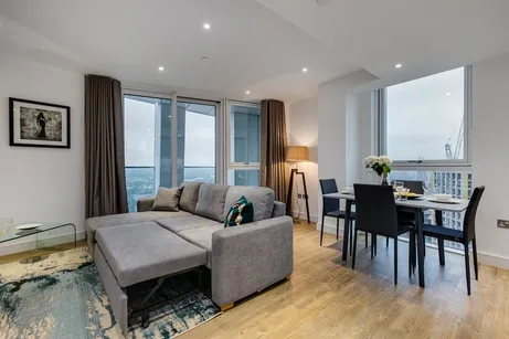 Nine Elms Point, Haydn Tower, 50 Wandsworth Road London SW8