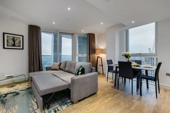 Nine Elms Point, Haydn Tower, 50 Wandsworth Road London SW8