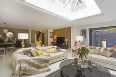Woodlands Gardens, Epsom KT18 photo 6