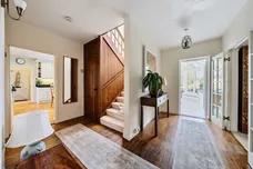 Avenue Road, Epsom KT18 photo 9