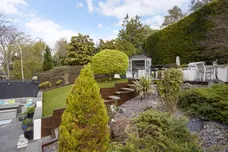 Woodlands Gardens, Epsom KT18 photo 17