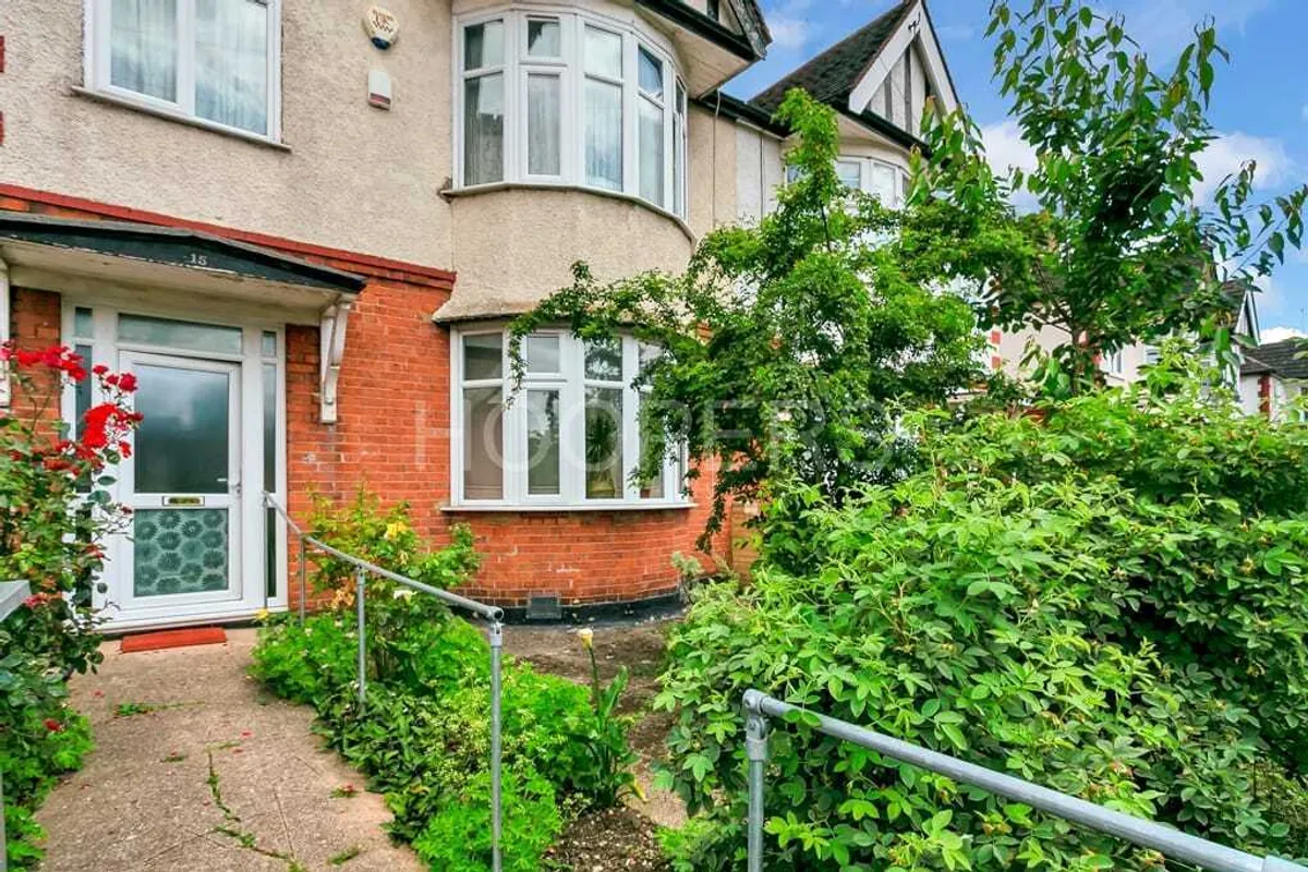 Curzon Crescent, London, NW10