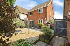 Lowes View, Diss